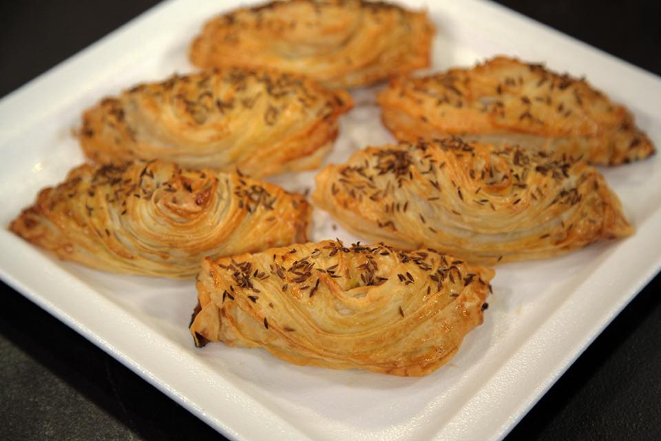 peynirli-buzme-borek-1.jpg