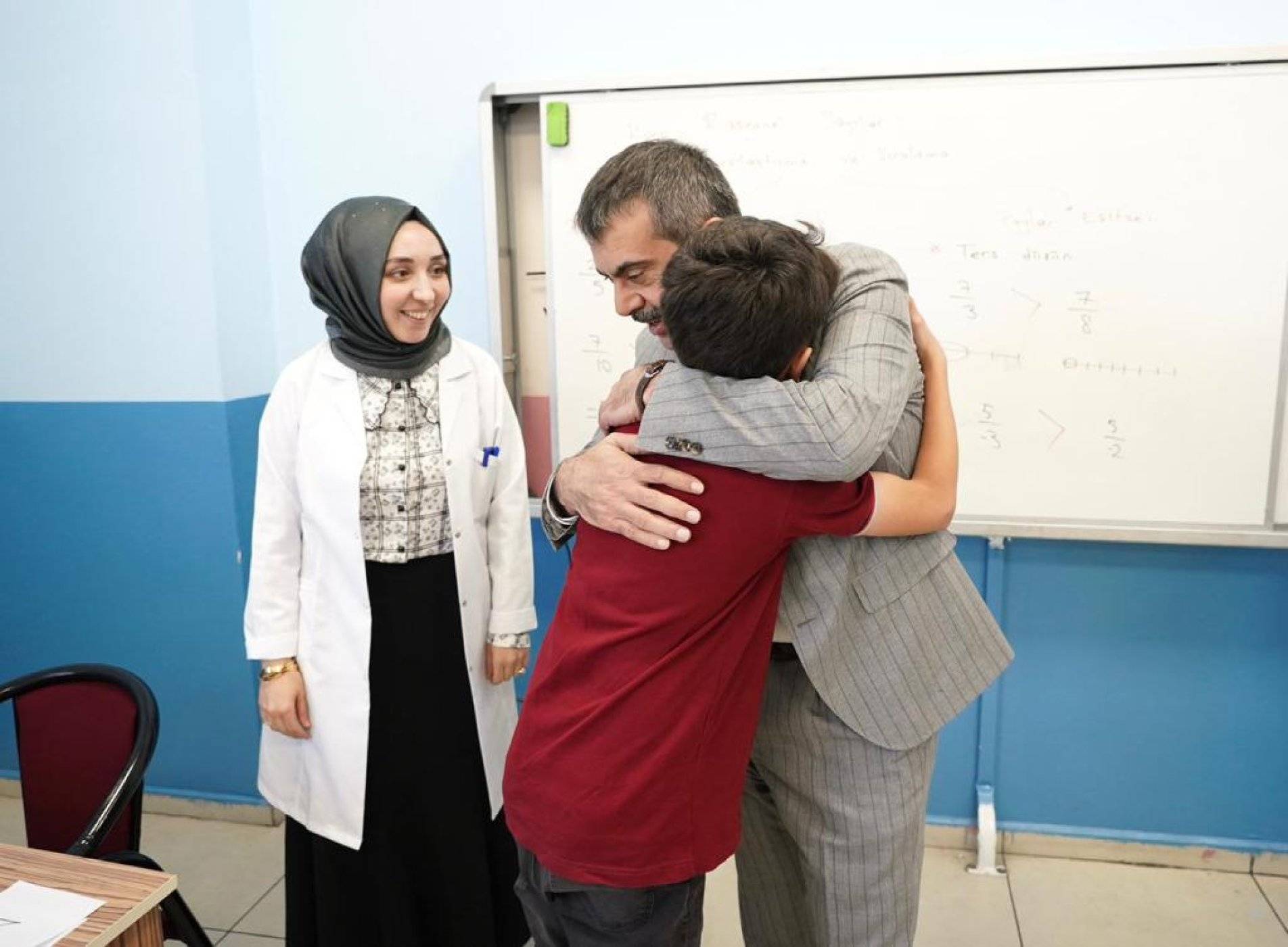 MEB Bakanı Yusuf Tekin, İsrail Filistin çatışmasını değerlendirdi. 