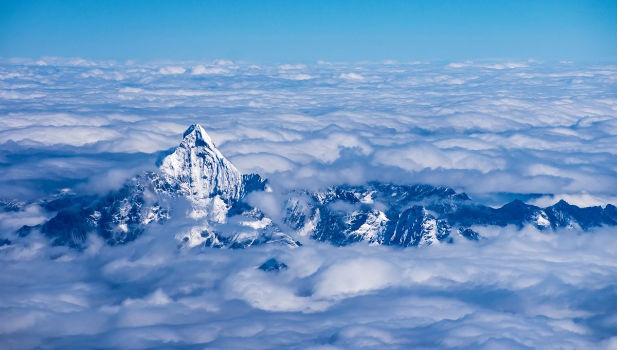 Everest tırmanışçılarına yeni kamp alanı