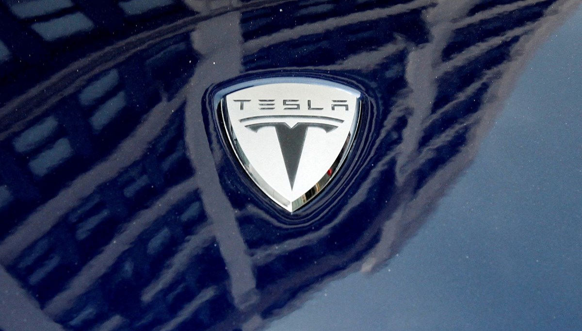 ABD'de Tesla sürücüsüne iki ayrı dava
